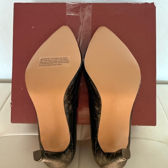 TORGEIS Womens Daisy Pump 6.5 - Picture 4 of 5